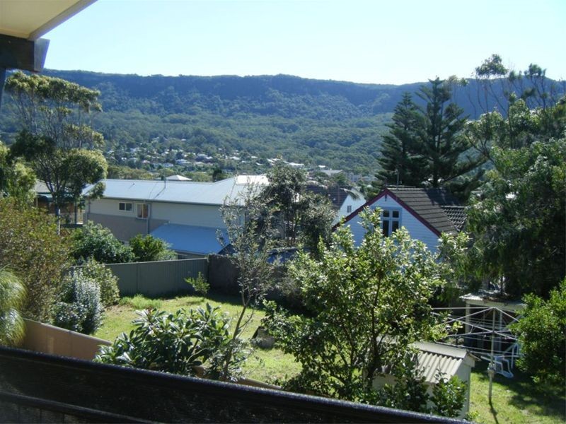 6A Cliff Parade, Thirroul NSW 2515