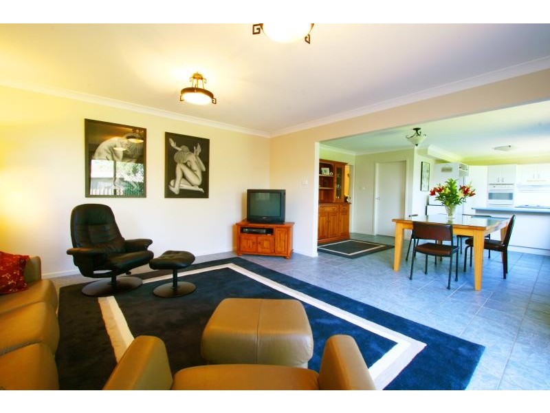 13 Godolphin Street, Bulli NSW 2516