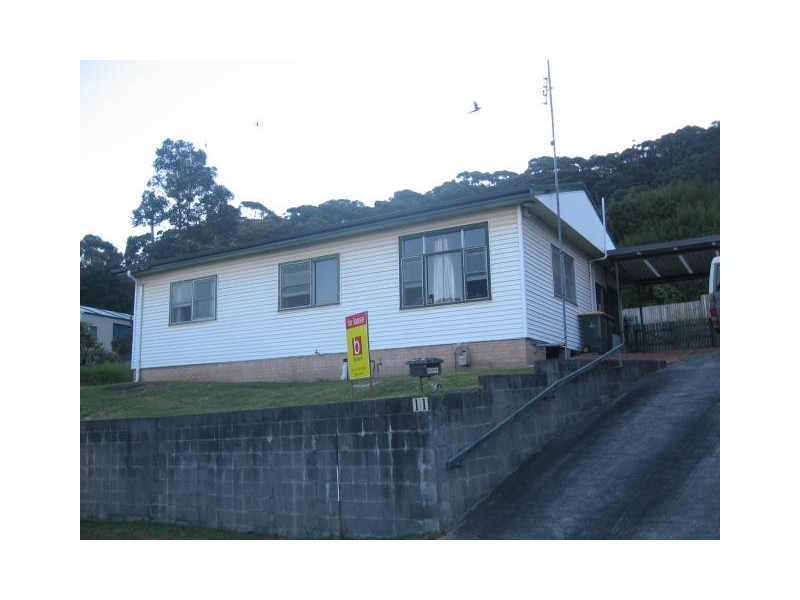 11 Elanora Place, Coledale NSW 2515