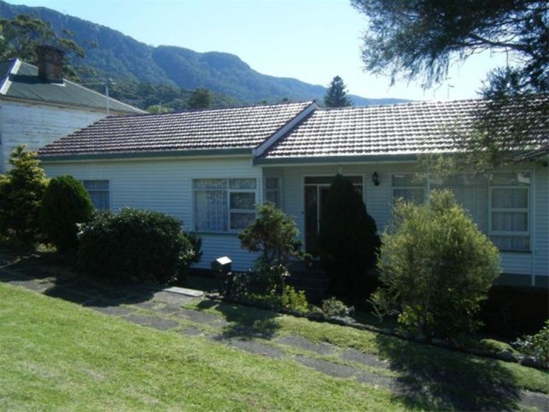27 Northcote Street, Coledale NSW 2515