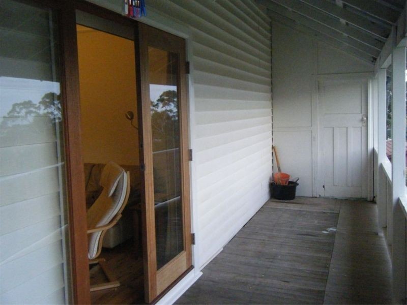 2 Mason Street, Thirroul NSW 2515