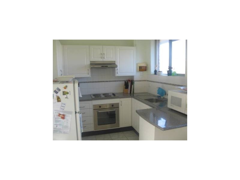 4/44 Redman Avenue, Thirroul NSW 2515