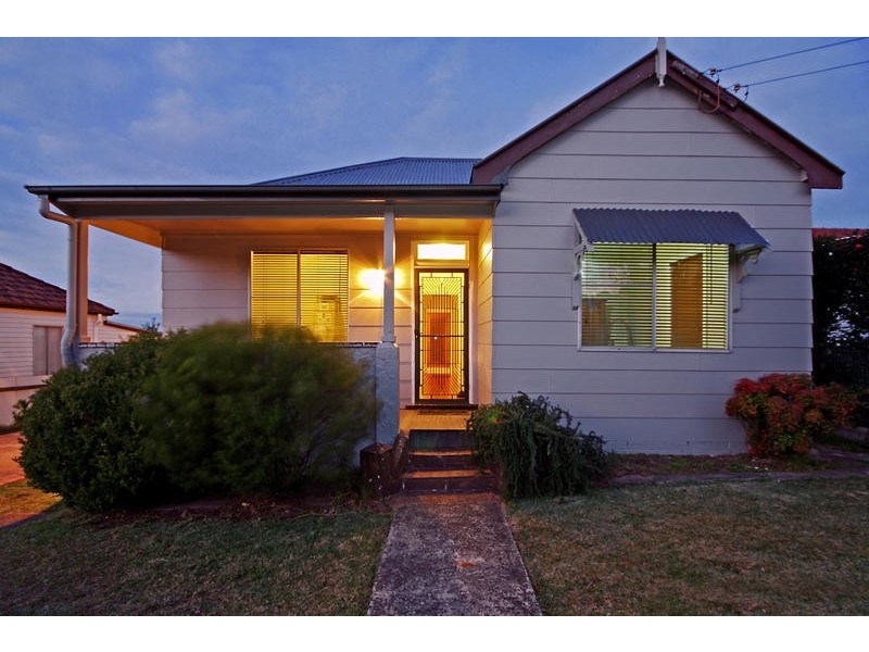 58 Wilga Street, Corrimal NSW 2518