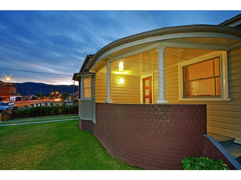 54 Balgownie Road, Fairy Meadow NSW 2519