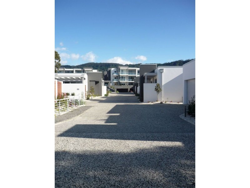 25/40 McCauley Street, Thirroul NSW 2515