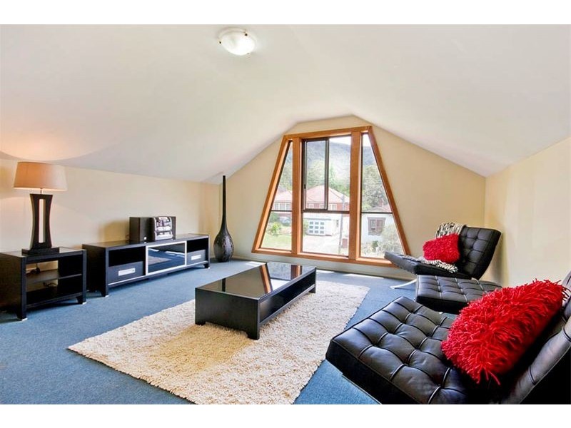 30 The Waves, Thirroul NSW 2515