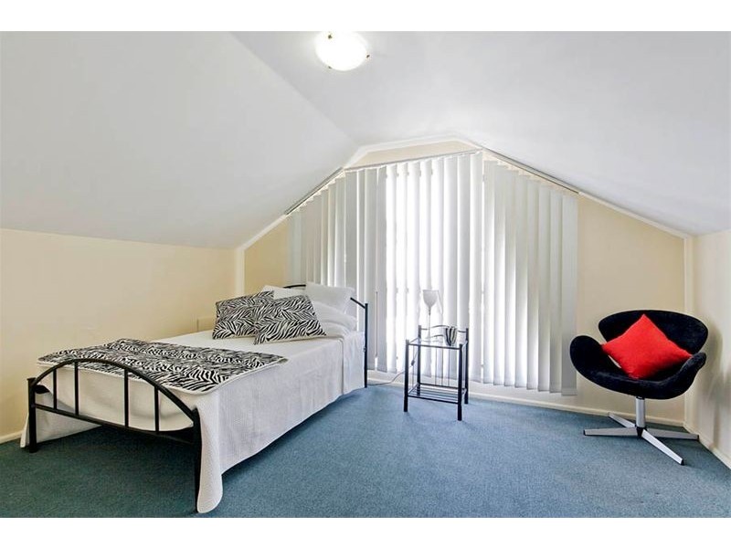 30 The Waves, Thirroul NSW 2515
