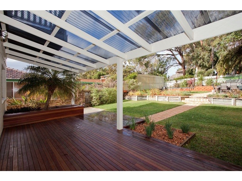 27 Hutton Avenue, Bulli NSW 2516