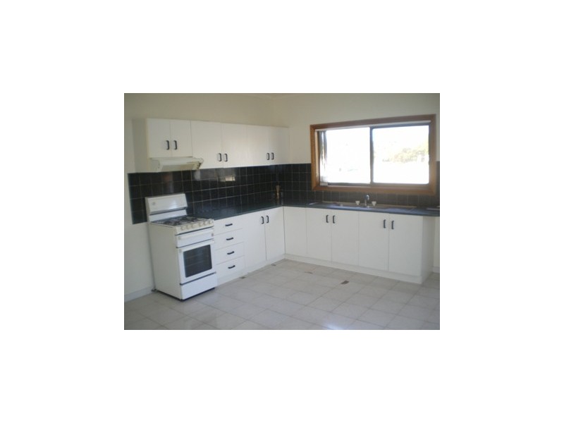 1/188 Lawrence Hargrave Drive, Thirroul NSW 2515