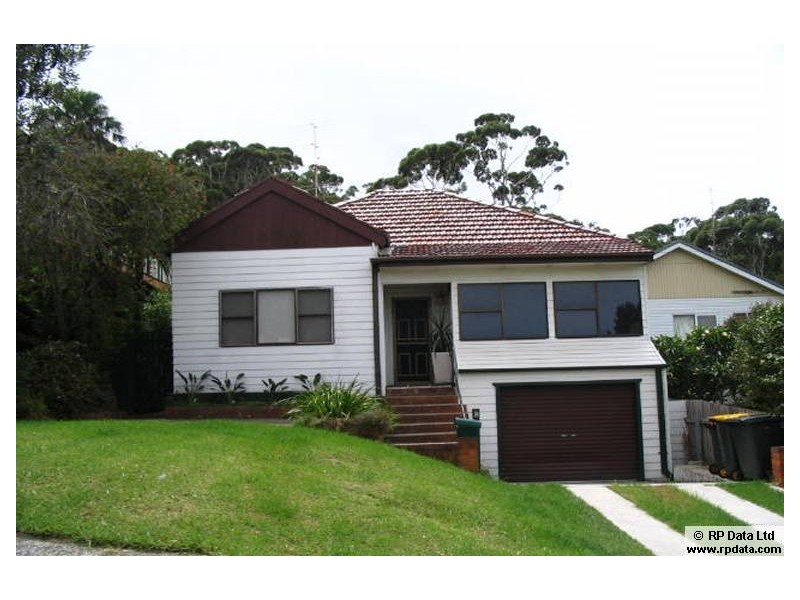 8 Broadridge Street, Wombarra NSW 2515