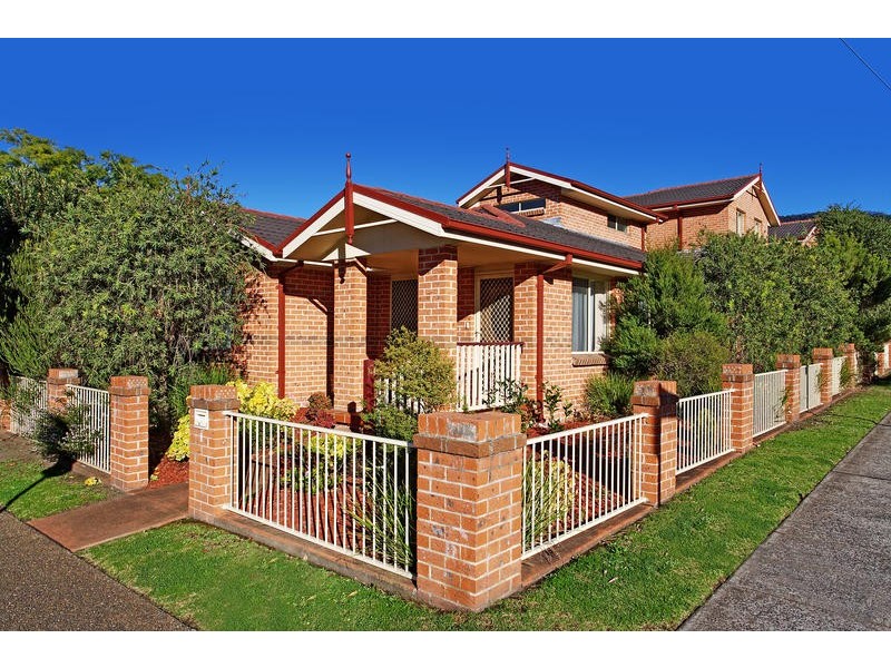 1/386-388 Lawrence Hargrave Drive, Thirroul NSW 2515