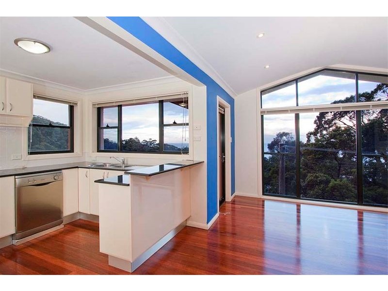 22 Squires Crescent, Coledale NSW 2515