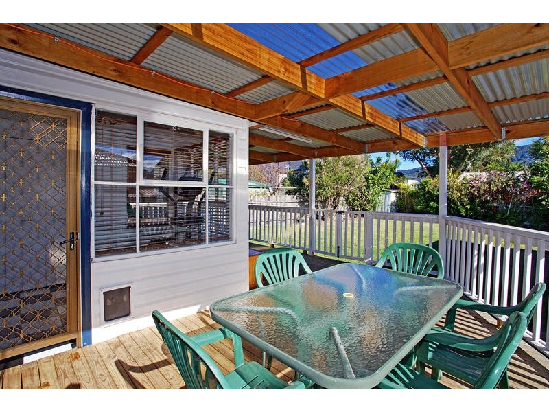 60 Brompton Road, Corrimal NSW 2518