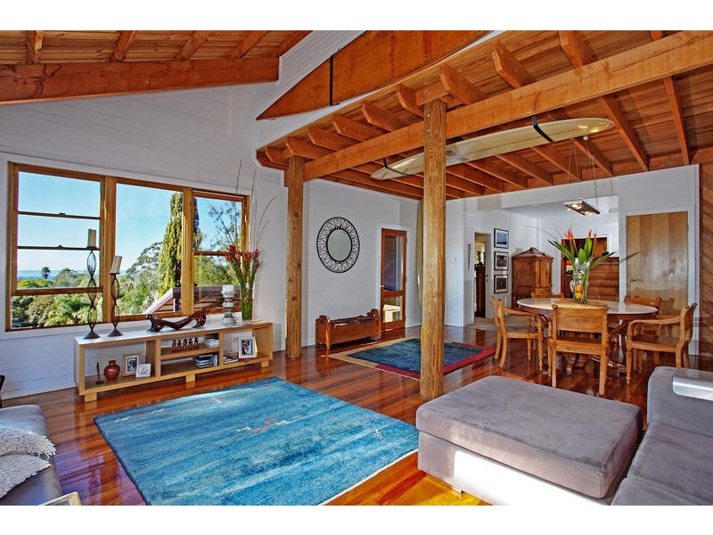4 Coast Street, Thirroul NSW 2515
