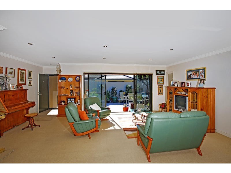 9/145 Pioneer Road, Towradgi NSW 2518