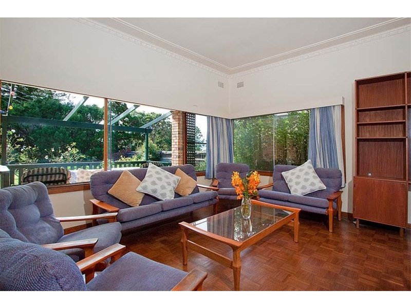 13 Toxteth Avenue, Austinmer NSW 2515