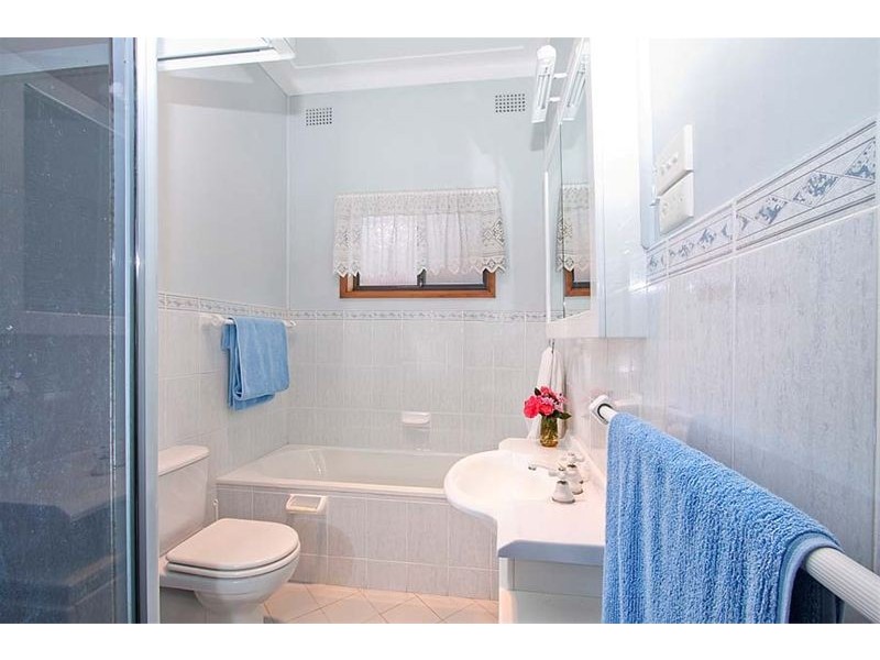 13 Toxteth Avenue, Austinmer NSW 2515