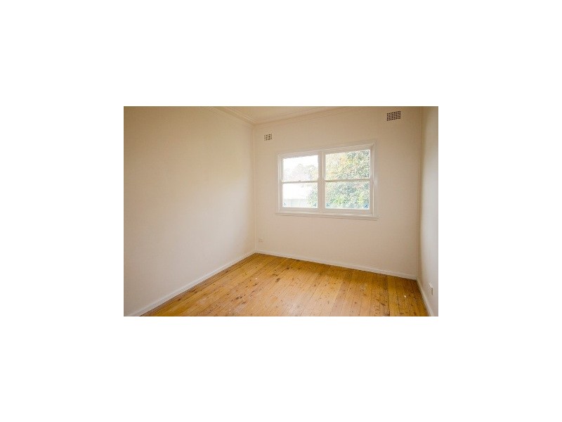 4/5 Virginia Terrace, Thirroul NSW 2515