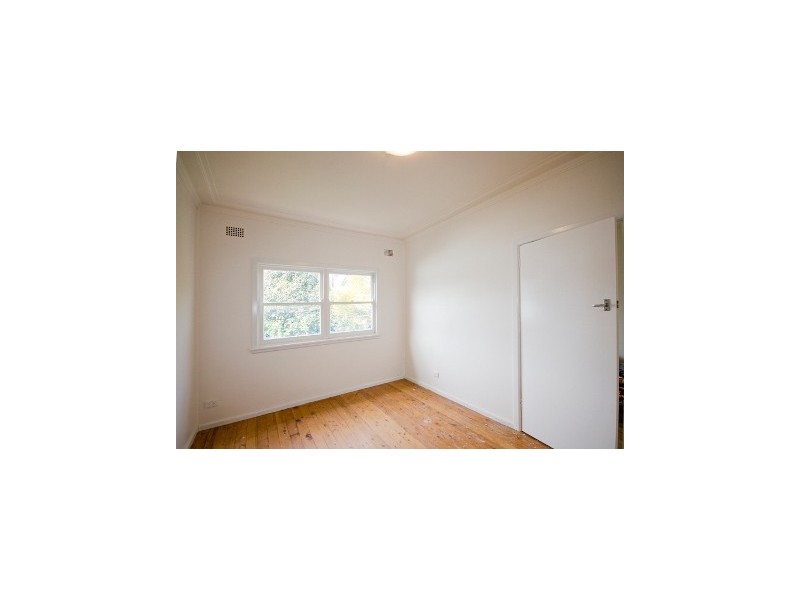 4/5 Virginia Terrace, Thirroul NSW 2515