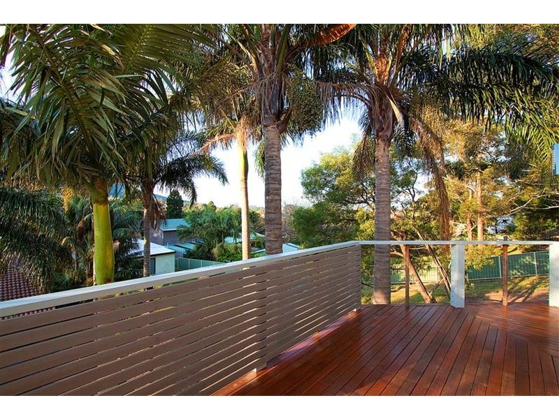 10 Gumtree Lane, Thirroul NSW 2515