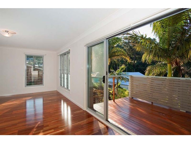 10 Gumtree Lane, Thirroul NSW 2515