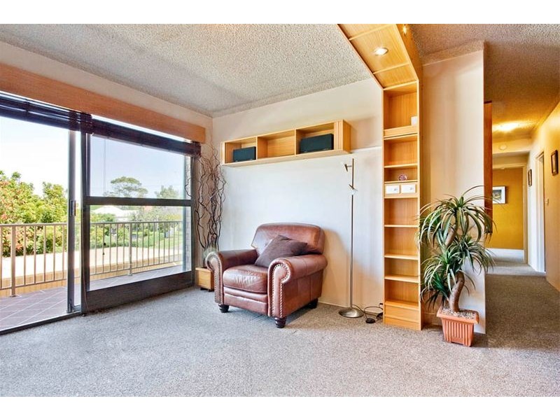 9/17 Henley Road, Thirroul NSW 2515