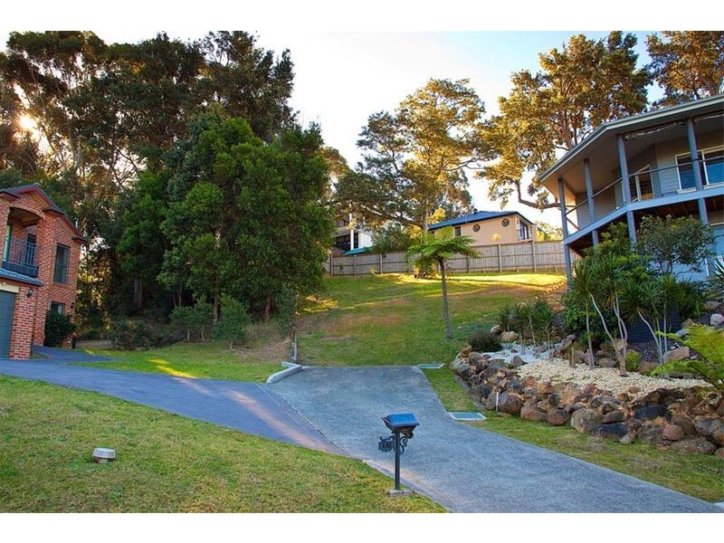 16a Blackwood Place, Woonona NSW 2517
