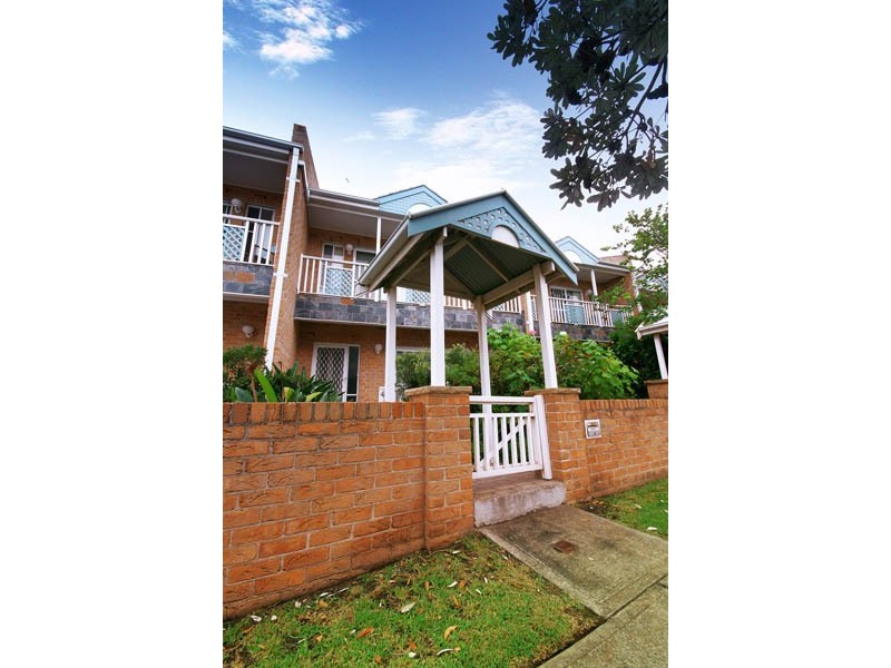 4/2a Headland Avenue, Austinmer NSW 2515