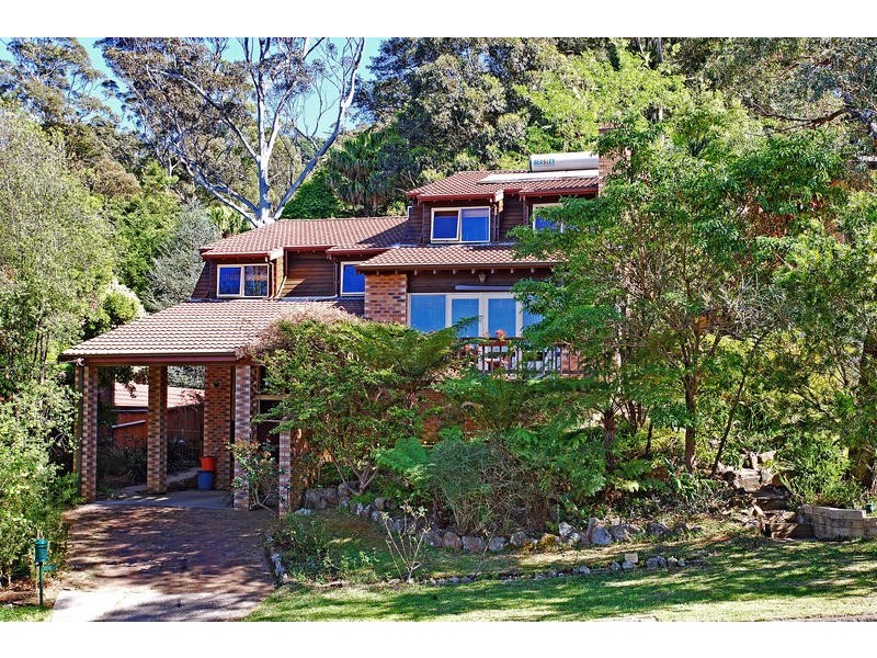 6 Cornock Avenue, Thirroul NSW 2515