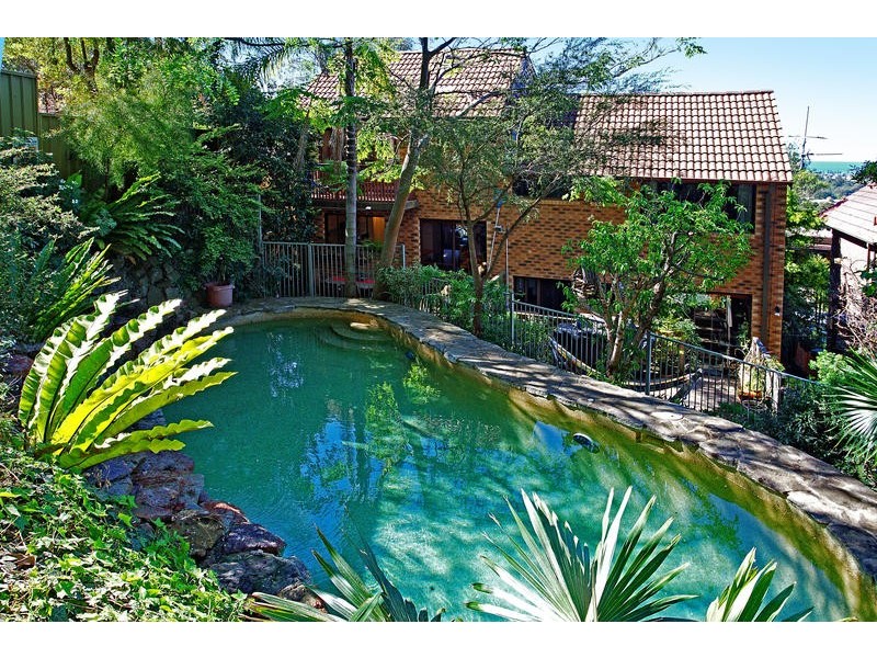 6 Cornock Avenue, Thirroul NSW 2515
