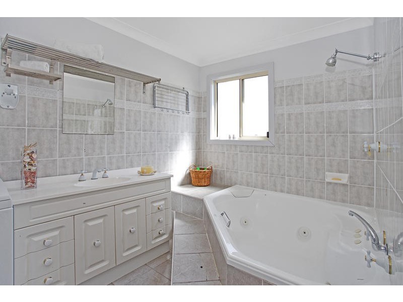 26 Mountain Road, Austinmer NSW 2515