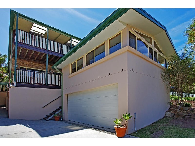 26 Mountain Road, Austinmer NSW 2515