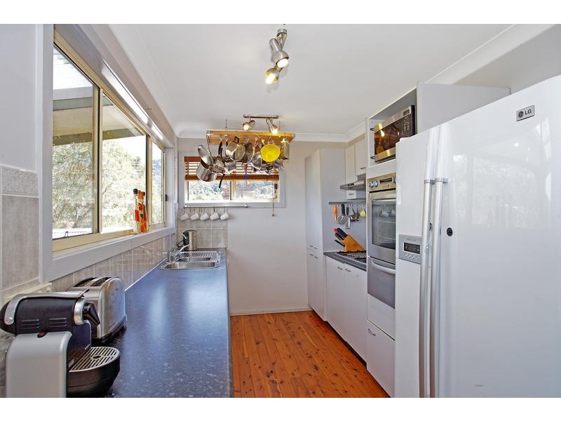 26 Mountain Road, Austinmer NSW 2515