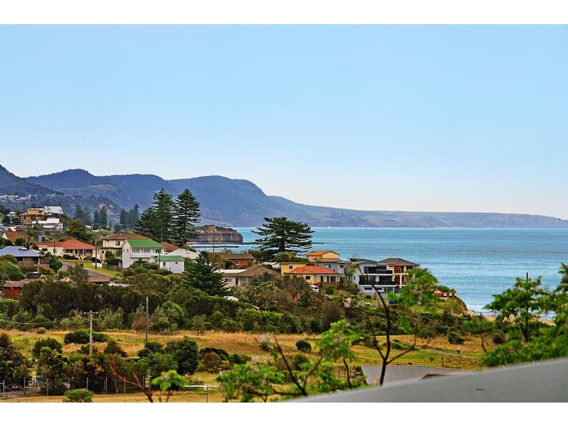24 O’Brien Street, Bulli NSW 2516