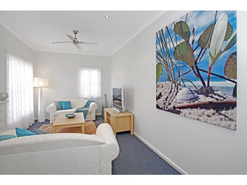 24 O’Brien Street, Bulli NSW 2516