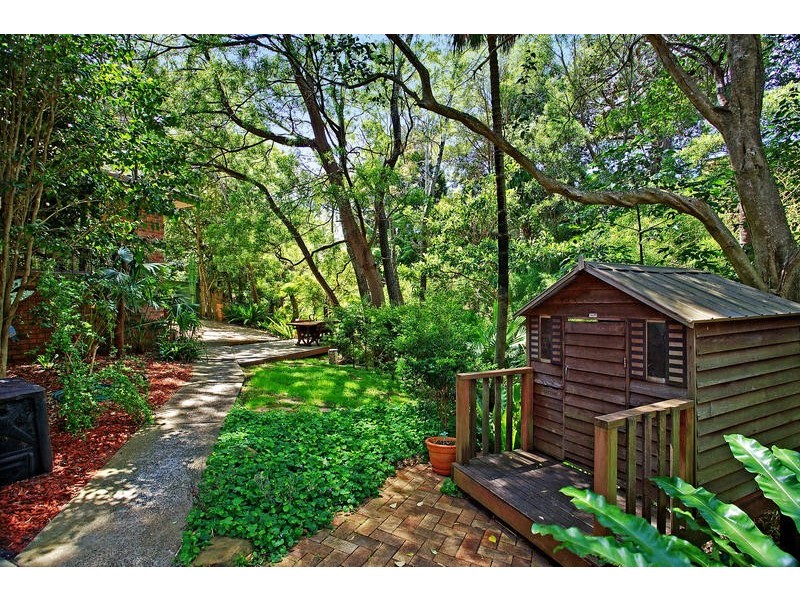 19 Cornock Avenue, Thirroul NSW 2515