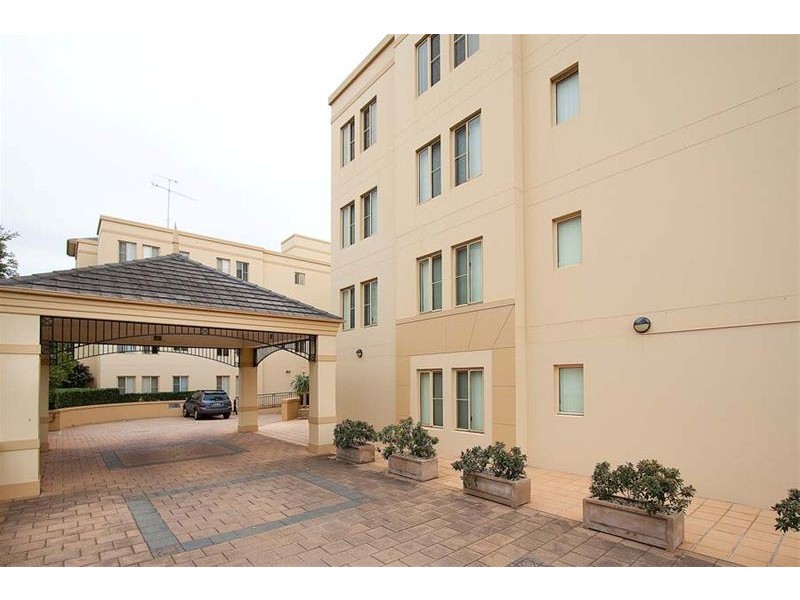 15/2-8 Harbour Street, Wollongong NSW 2500