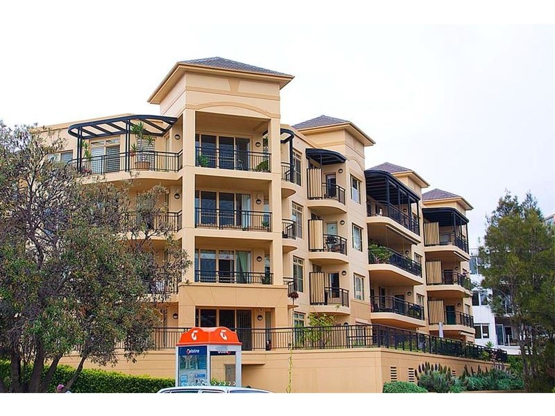 15/2-8 Harbour Street, Wollongong NSW 2500