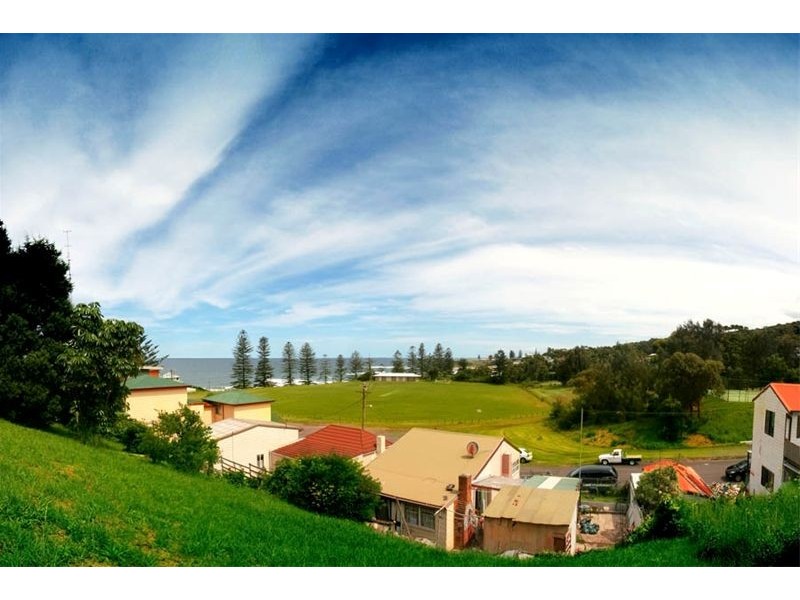 9 Cliff Street, Coledale NSW 2515
