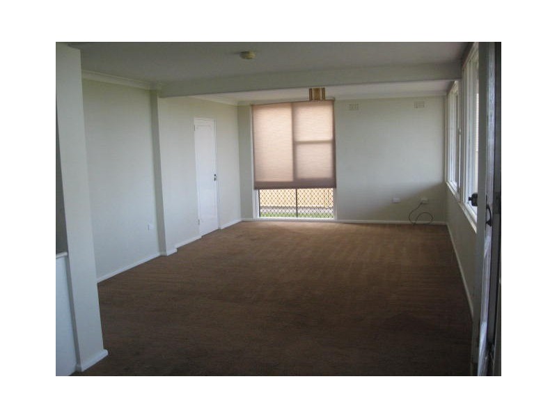 6A Trinity Row, Bulli NSW 2516
