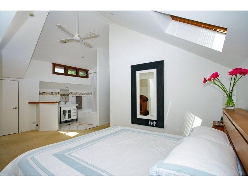 39 Benelong Street, Bulli NSW 2516