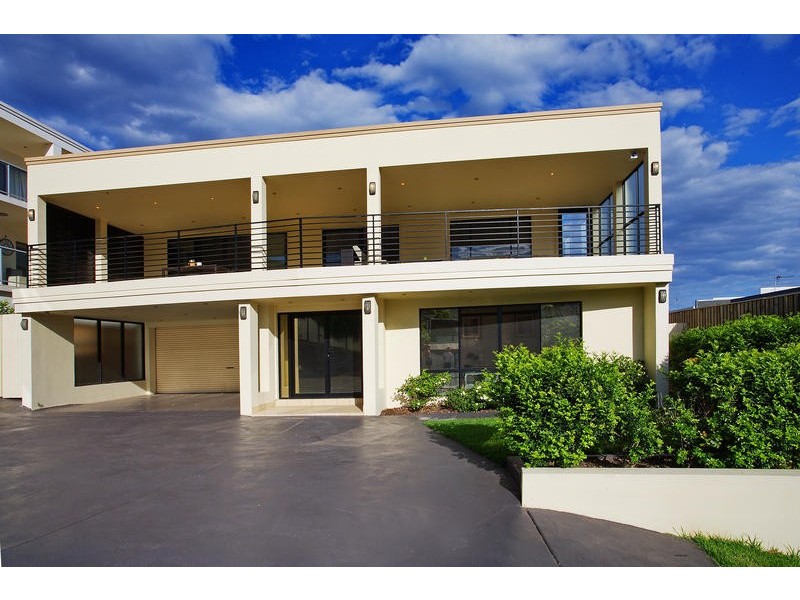 2D Mountain Road, Austinmer NSW 2515