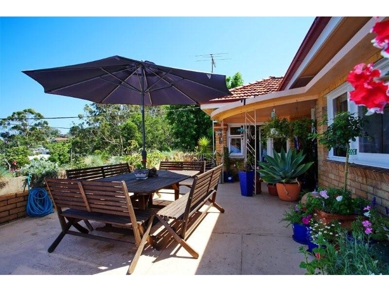 28 Railway Avenue, Austinmer NSW 2515