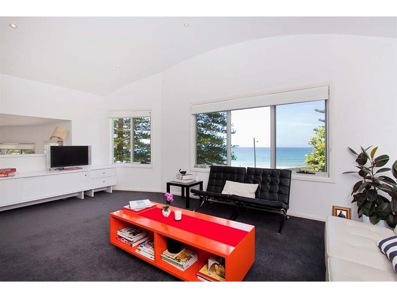 768 Lawrence Hargrave Drive, Coledale NSW 2515