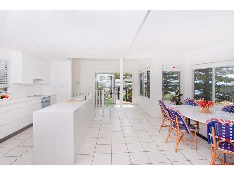 768 Lawrence Hargrave Drive, Coledale NSW 2515