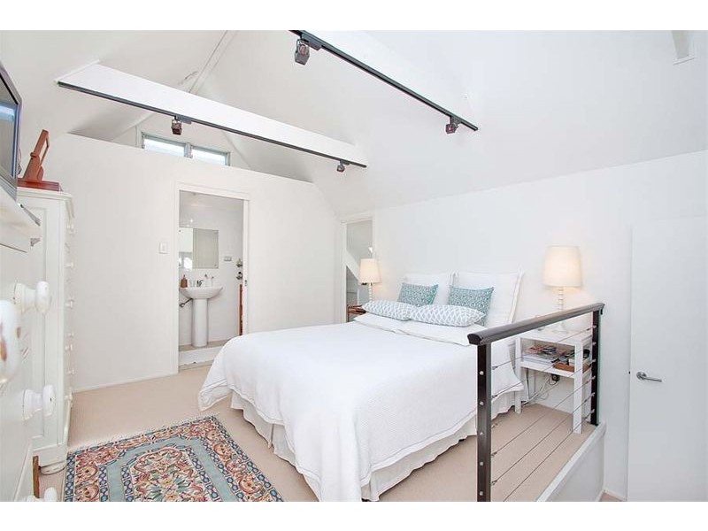 726 Lawrence Hargrave Drive, Coledale NSW 2515