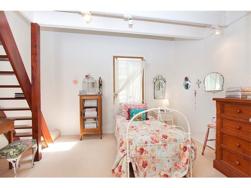 726 Lawrence Hargrave Drive, Coledale NSW 2515