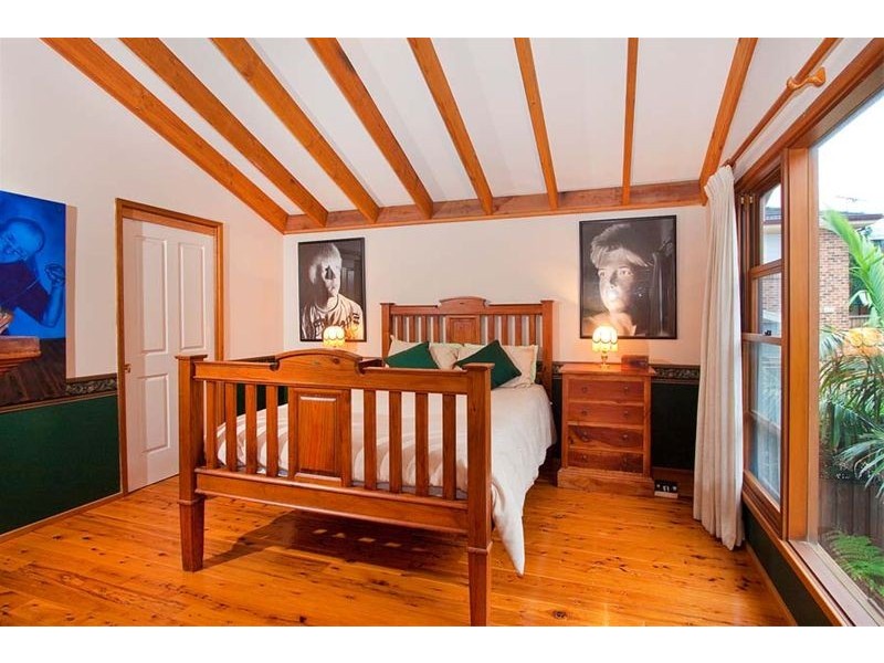 2A Willcath Street, Bulli NSW 2516