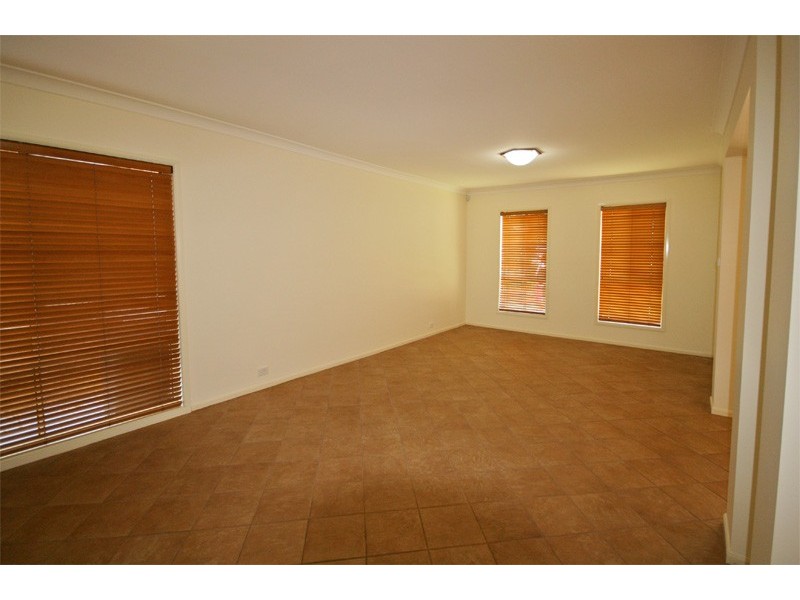 15 Gahans Lane, Woonona NSW 2517