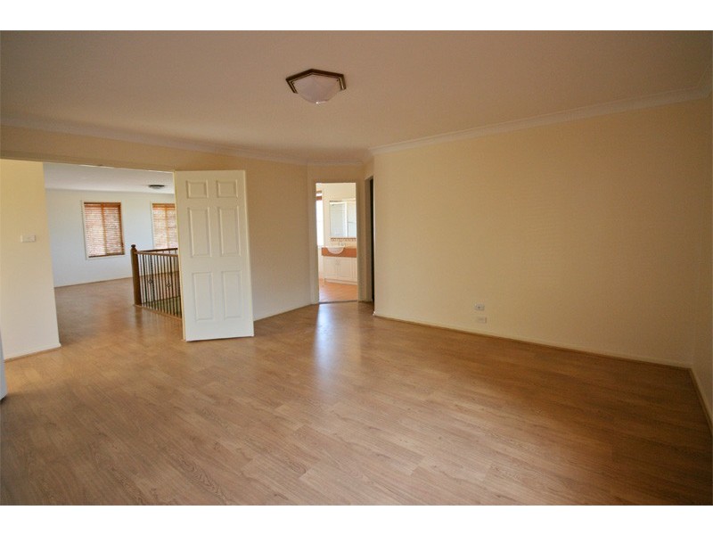 15 Gahans Lane, Woonona NSW 2517